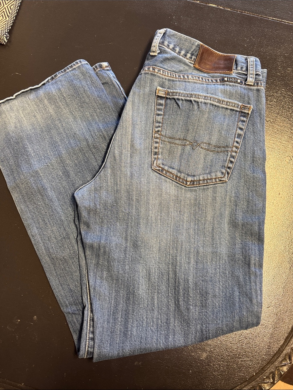 Lucky Jeans